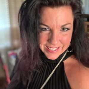 Meet your Posher, Melanie